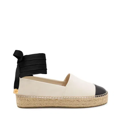 Tory Burch Flat Shoes