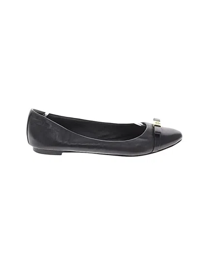 Pre-owned Tory Burch Flats In Black