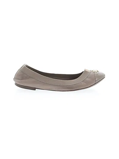 Pre-owned Tory Burch Flats In Brown