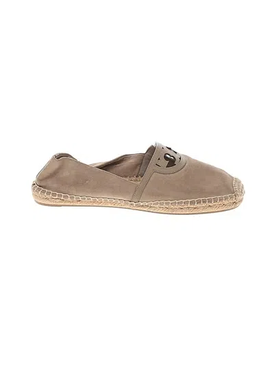 Pre-owned Tory Burch Flats In Brown