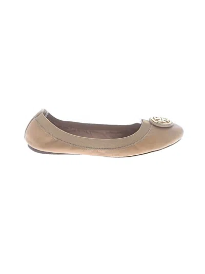 Pre-owned Tory Burch Flats In Tan