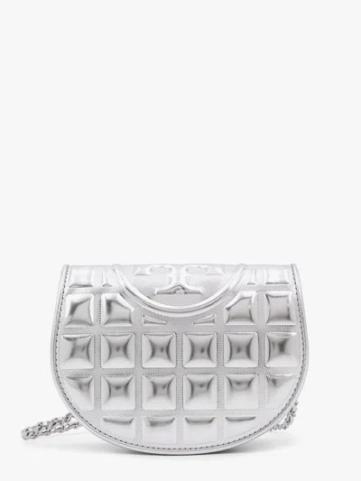 Tory Burch Fleming Metallized Matelassé Leather Shoulder Bag With Chain Shoulder Strap In Silver
