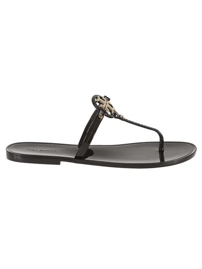 Tory Burch Glossy Finish Sandals With Elegant Logo Embellishment In Negro