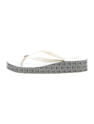Pre-owned Tory Burch Graphic Print Flip Flops In Neutrals