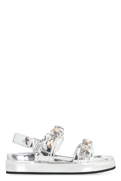 TORY BURCH TORY BURCH KIRA PATENT LEATHER SANDALS