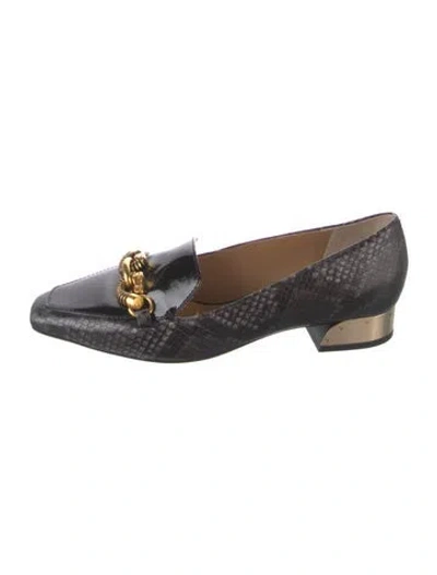 Pre-owned Tory Burch Leather Animal Print Loafers In Black