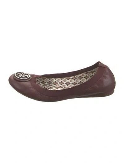 Pre-owned Tory Burch Leather Ballet Flats In Burgundy