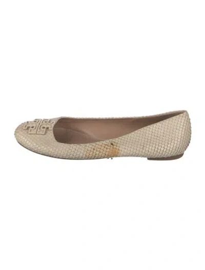 Pre-owned Tory Burch Leather Ballet Flats In Neutral