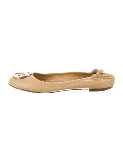 Pre-owned Tory Burch Leather Ballet Flats In Neutral