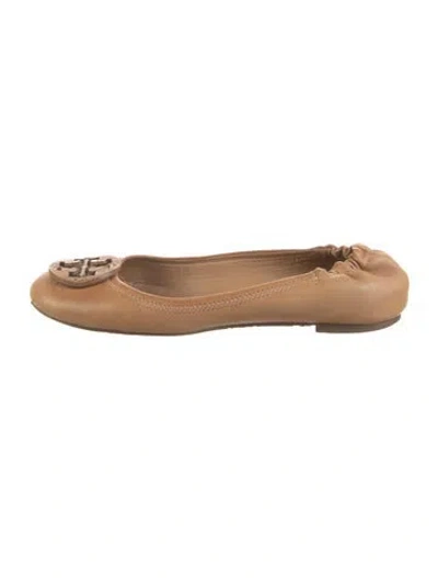 Pre-owned Tory Burch Leather Ballet Flats In Neutral