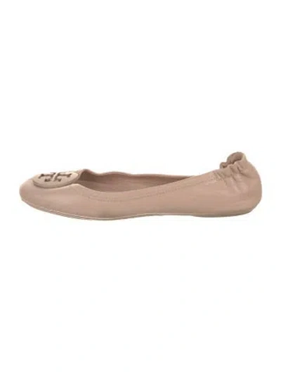 Pre-owned Tory Burch Leather Ballet Flats In Neutral