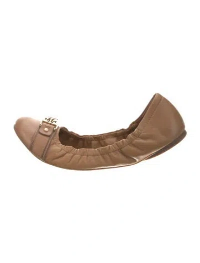 Pre-owned Tory Burch Leather Ballet Flats In Neutral