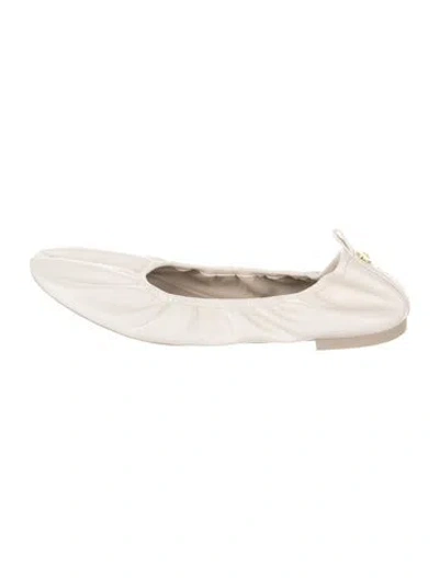 Pre-owned Tory Burch Leather Ballet Flats In Neutral