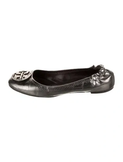 Pre-owned Tory Burch Leather Ballet Flats In Silver