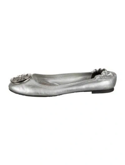 Pre-owned Tory Burch Leather Ballet Flats In Silver