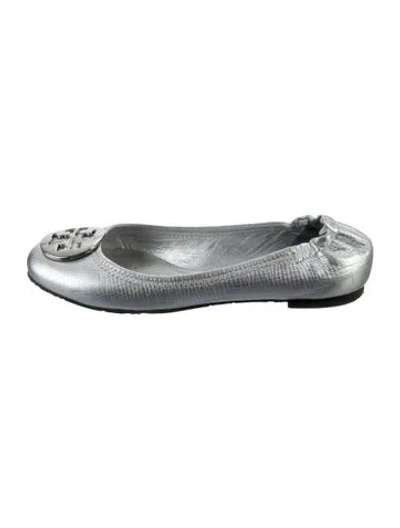 Pre-owned Tory Burch Leather Ballet Flats In Silver