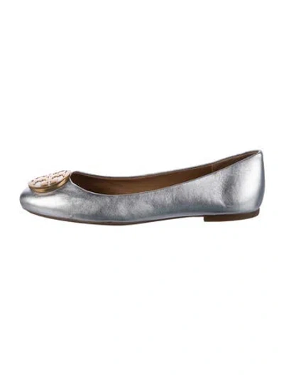 Pre-owned Tory Burch Leather Ballet Flats In Silver