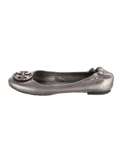Pre-owned Tory Burch Leather Ballet Flats In Silver
