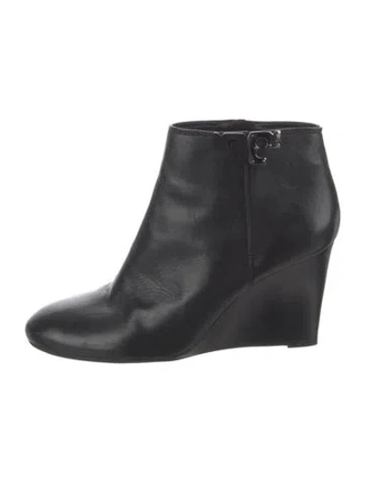 Pre-owned Tory Burch Leather Boots In Black
