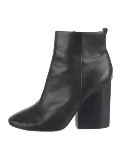 Pre-owned Tory Burch Leather Boots In Black