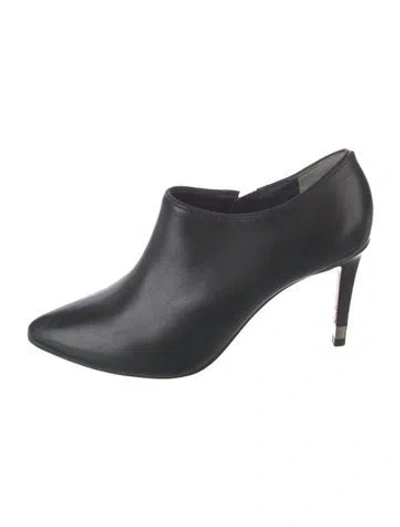 Pre-owned Tory Burch Leather Boots In Black