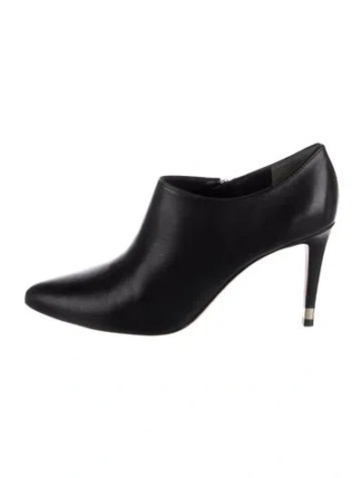 Pre-owned Tory Burch Leather Boots In Black