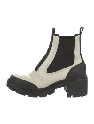 Pre-owned Tory Burch Leather Chelsea Boots In White