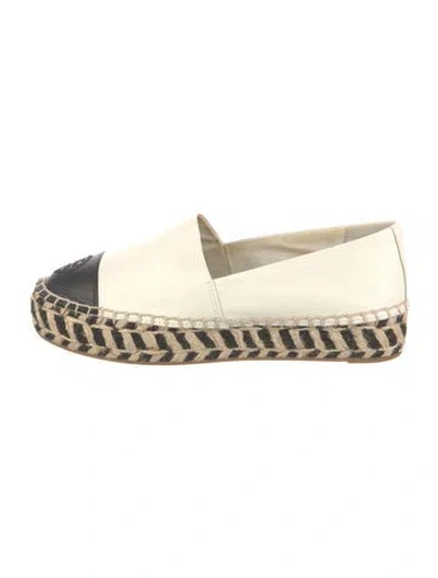 Pre-owned Tory Burch Leather Colorblock Pattern Espadrilles In White