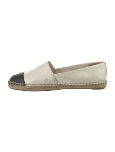 Pre-owned Tory Burch Leather Colorblock Pattern Espadrilles In White