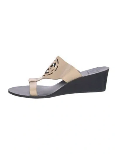 Pre-owned Tory Burch Leather Colorblock Pattern Slides In Blue