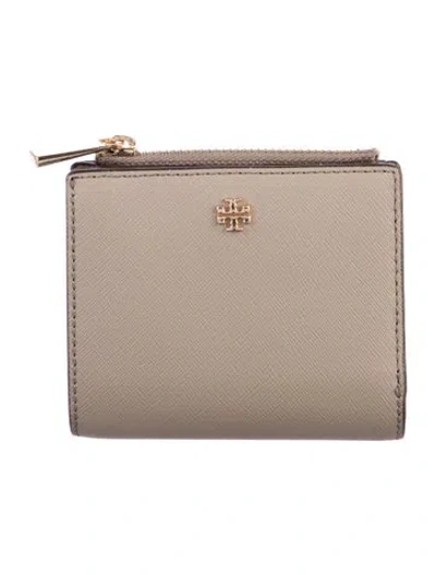 Pre-owned Tory Burch Leather Compact Wallet In Gray
