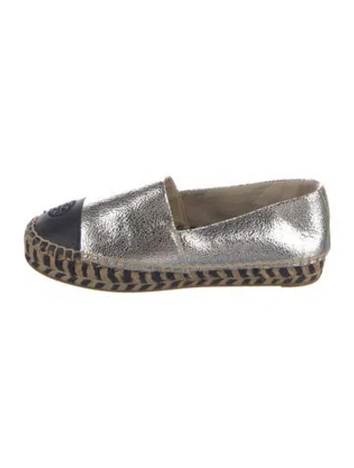 Pre-owned Tory Burch Leather Embroidered Accent Espadrilles