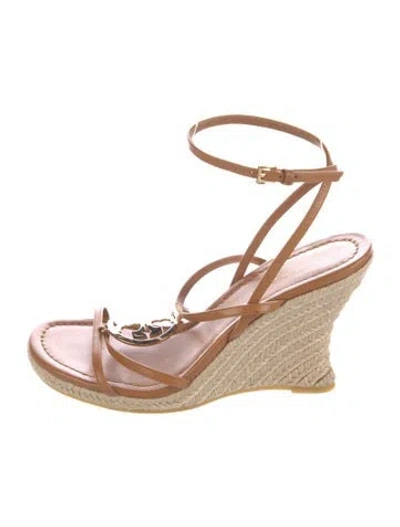 Pre-owned Tory Burch Leather Espadrilles In Neutral