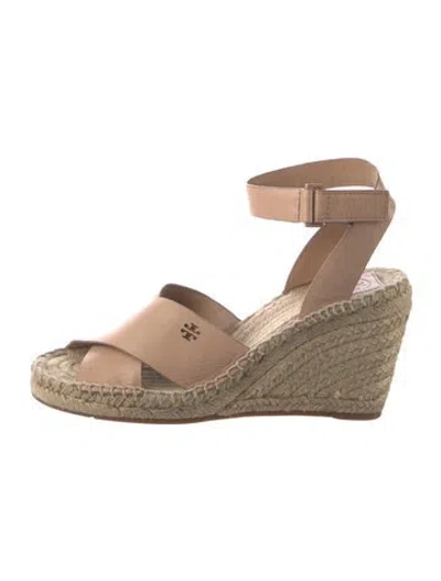 Pre-owned Tory Burch Leather Espadrilles In Neutrals/pink