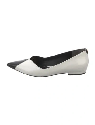 Pre-owned Tory Burch Leather Flats In White