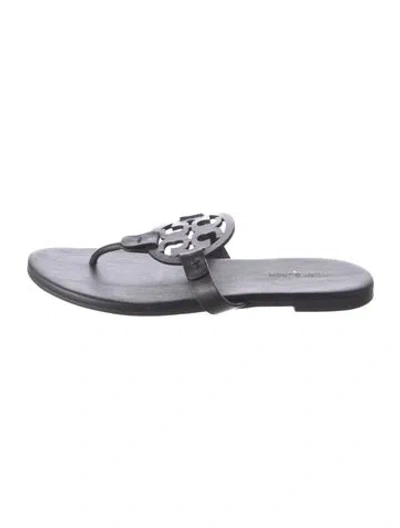 Pre-owned Tory Burch Leather Flip Flops In Black