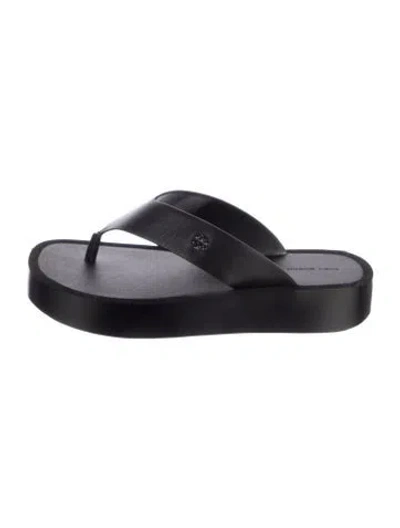 Pre-owned Tory Burch Leather Flip Flops In Black