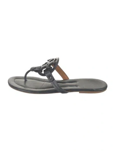 Pre-owned Tory Burch Leather Flip Flops In Black