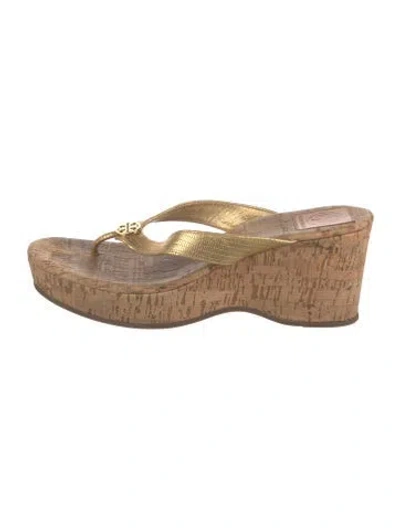 Pre-owned Tory Burch Leather Flip Flops In Gold/neutrals