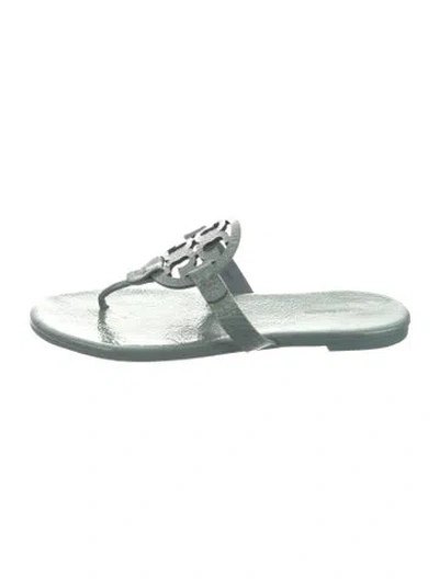 Pre-owned Tory Burch Leather Flip Flops In Green