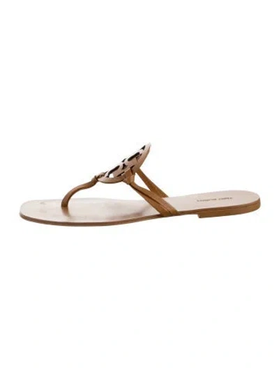 Pre-owned Tory Burch Leather Flip Flops In Neutral