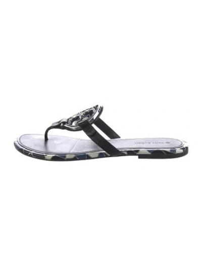 Pre-owned Tory Burch Leather Graphic Print Flip Flops In Black