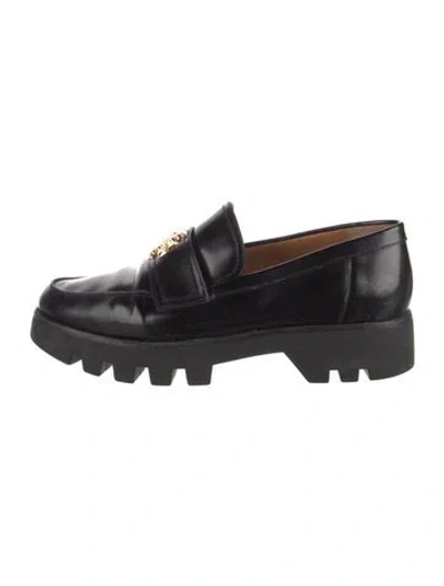 Pre-owned Tory Burch Leather Loafers In Black