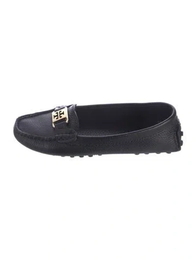 Pre-owned Tory Burch Leather Loafers In Black