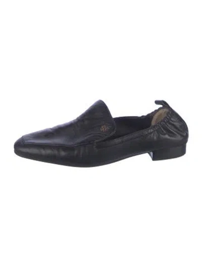 Pre-owned Tory Burch Leather Loafers In Blue