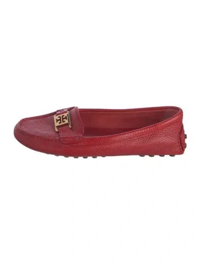 Pre-owned Tory Burch Leather Loafers In Red