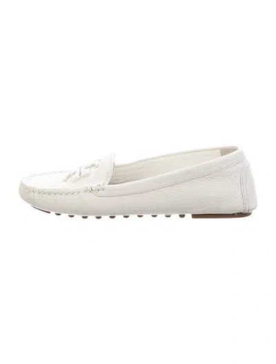 Pre-owned Tory Burch Leather Loafers In White