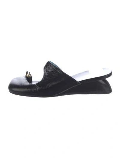 Pre-owned Tory Burch Leather Mules In Black