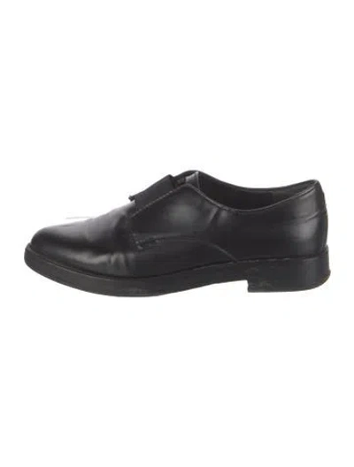 Pre-owned Tory Burch Leather Oxfords In Black