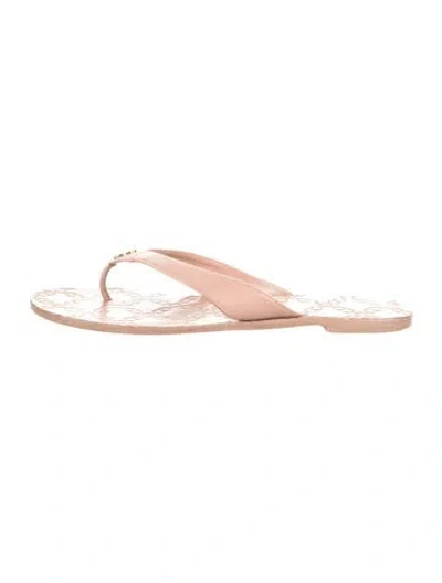 Pre-owned Tory Burch Leather Patterned Flip Flops In Neutrals
